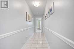 19 HAMER BOULEVARD | Toronto Ontario | Slide Image Sixteen