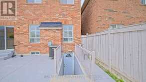 29 ABBOTSBURY DRIVE | Brampton Ontario | Slide Image Thirty-two