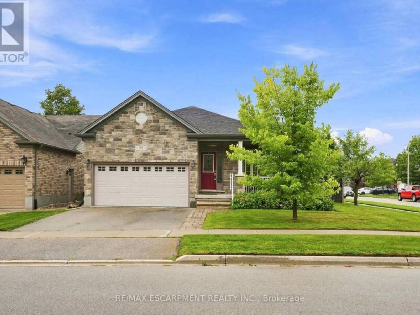 33 NORMA CRESCENT, Guelph, Ontario N1E 7M4