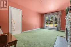 14 MICHAEL DRIVE | Toronto Ontario | Slide Image Thirteen