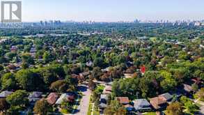 14 MICHAEL DRIVE | Toronto Ontario | Slide Image Forty-three