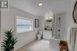 30 ELIZABETH STREET S | Richmond Hill Ontario | Slide Image Thirty-two