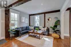 30 ELIZABETH STREET S | Richmond Hill Ontario | Slide Image Eight