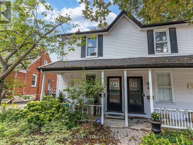 30 ELIZABETH STREET S Richmond Hill Ontario, L4C 3V4 - 2 Bedrooms Home For Sale