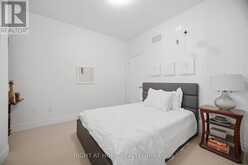 183 KAITTING TRAIL | Oakville Ontario | Slide Image Thirty-three