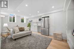 183 KAITTING TRAIL | Oakville Ontario | Slide Image Thirty-eight