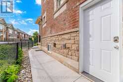 183 KAITTING TRAIL | Oakville Ontario | Slide Image Forty-seven