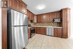 8 SPENCER DRIVE N | Brampton Ontario | Slide Image Seventeen