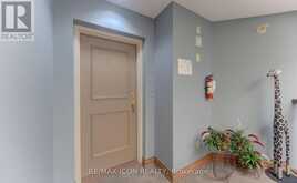 31 - 45 BLUE SPRINGS DRIVE | Waterloo Ontario | Slide Image Twelve