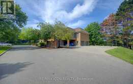 31 - 45 BLUE SPRINGS DRIVE | Waterloo Ontario | Slide Image Three