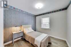 24 TULIP DRIVE | Toronto Ontario | Slide Image Eighteen