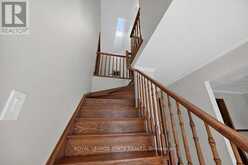 109 MAPLE DRIVE | Hamilton Ontario | Slide Image Sixteen