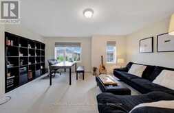 68 GRANDELL DRIVE | Hamilton Ontario | Slide Image Nineteen
