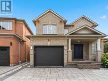 9 VANGUARD ROAD | Vaughan Ontario | Slide Image Three