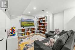 9 VANGUARD ROAD | Vaughan Ontario | Slide Image Thirty-one