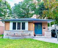 11 DAPHNE CRESCENT | Barrie Ontario | Slide Image One