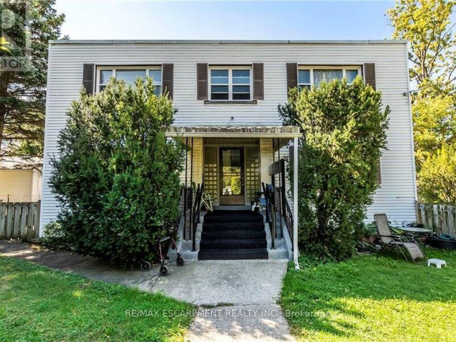 13 MCMASTER AVENUE, Welland, Ontario L3B 3S6