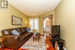 5 TWISS DRIVE | Barrie Ontario | Slide Image Eleven