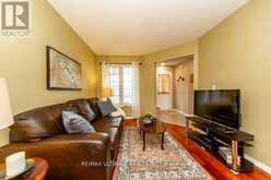5 TWISS DRIVE | Barrie Ontario | Slide Image Twelve