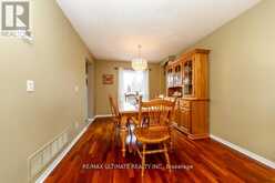 5 TWISS DRIVE | Barrie Ontario | Slide Image Thirteen