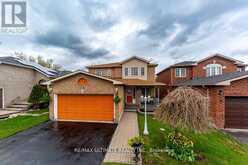 5 TWISS DRIVE | Barrie Ontario | Slide Image One