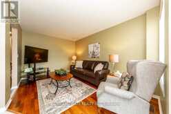 5 TWISS DRIVE | Barrie Ontario | Slide Image Twenty-two
