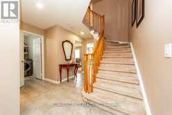 5 TWISS DRIVE | Barrie Ontario | Slide Image Eight