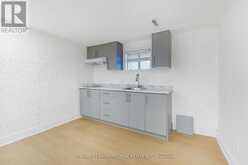 96 CENTRE STREET N | Brampton Ontario | Slide Image Fifteen