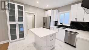 5174 JEPSON STREET | Niagara Falls Ontario | Slide Image Eight