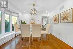 16 INNISBROOK CRESCENT | Markham Ontario | Slide Image Thirteen
