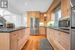 16 INNISBROOK CRESCENT | Markham Ontario | Slide Image Seventeen