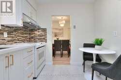 52 FAIRGLEN AVENUE | Toronto Ontario | Slide Image Thirteen
