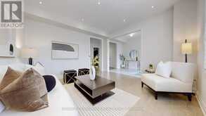 393 WILLIAM GRAHAM DRIVE | Aurora Ontario | Slide Image Seven