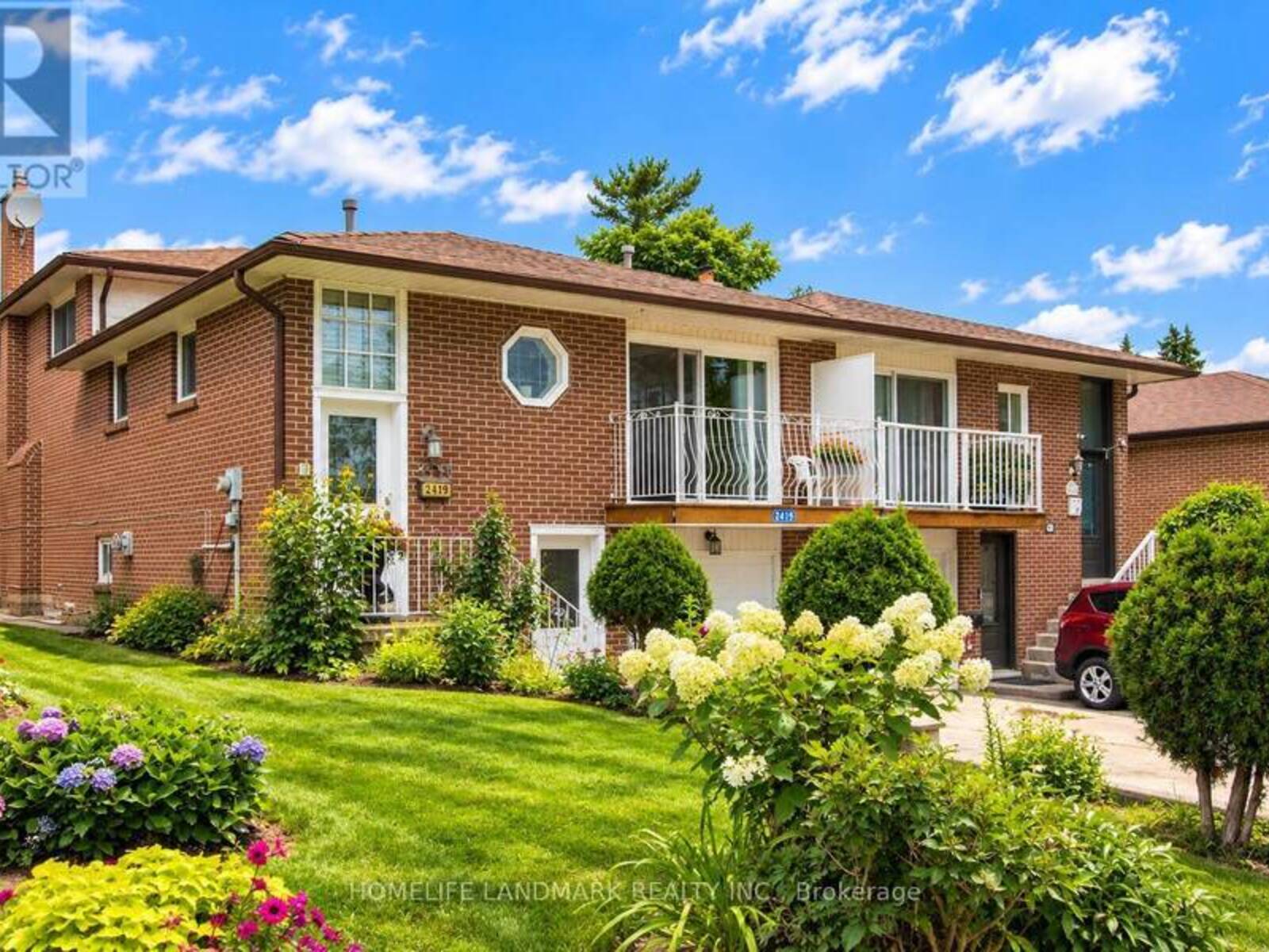 2419 CASHMERE AVENUE, Mississauga, Ontario L5B 2M7