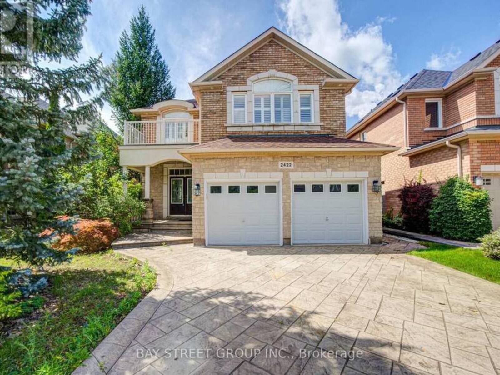 2422 HERTFORDSHIRE WAY, Oakville, Ontario L6H 7M5