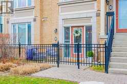 2 - 261 JOHN WAY W | Aurora Ontario | Slide Image Fifteen