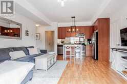 2 - 261 JOHN WAY W | Aurora Ontario | Slide Image Four