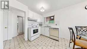 19 NYMARK AVENUE | Toronto Ontario | Slide Image Eleven