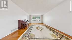 19 NYMARK AVENUE | Toronto Ontario | Slide Image Six