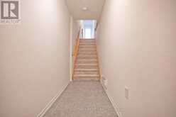 2706 DEPUTY MINISTER PATH | Oshawa Ontario | Slide Image Two