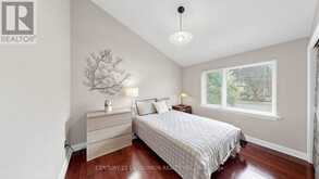 23 BENLEIGH DRIVE | Toronto Ontario | Slide Image Eleven