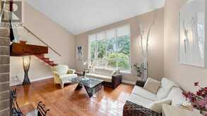 23 BENLEIGH DRIVE | Toronto Ontario | Slide Image Five