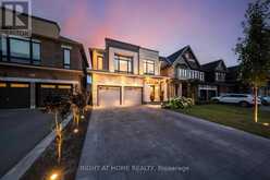 42 ALISTAIR CRESCENT | Vaughan Ontario | Slide Image Two
