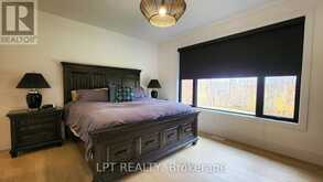 15 BYERS STREET | Springwater Ontario | Slide Image Fifteen