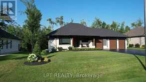 15 BYERS STREET | Springwater Ontario | Slide Image One