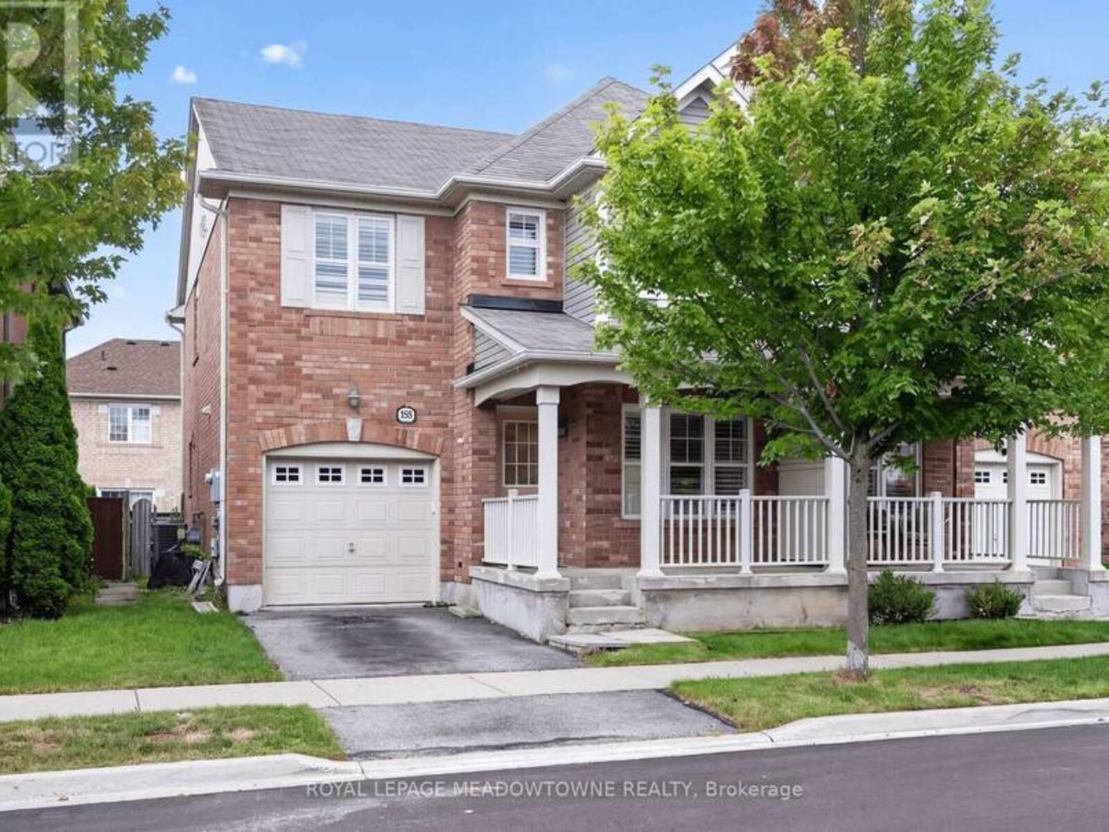 928 RAFTIS CRESCENT, Milton, Ontario L9T 6Z2