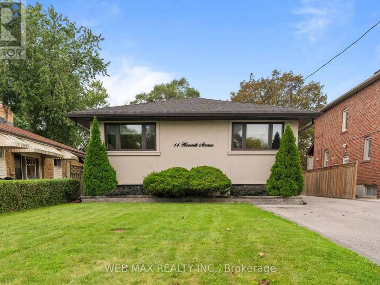 14 HOWARTH AVENUE, Toronto, Ontario M1R 1H4