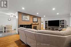 14 HOWARTH AVENUE | Toronto Ontario | Slide Image Eight