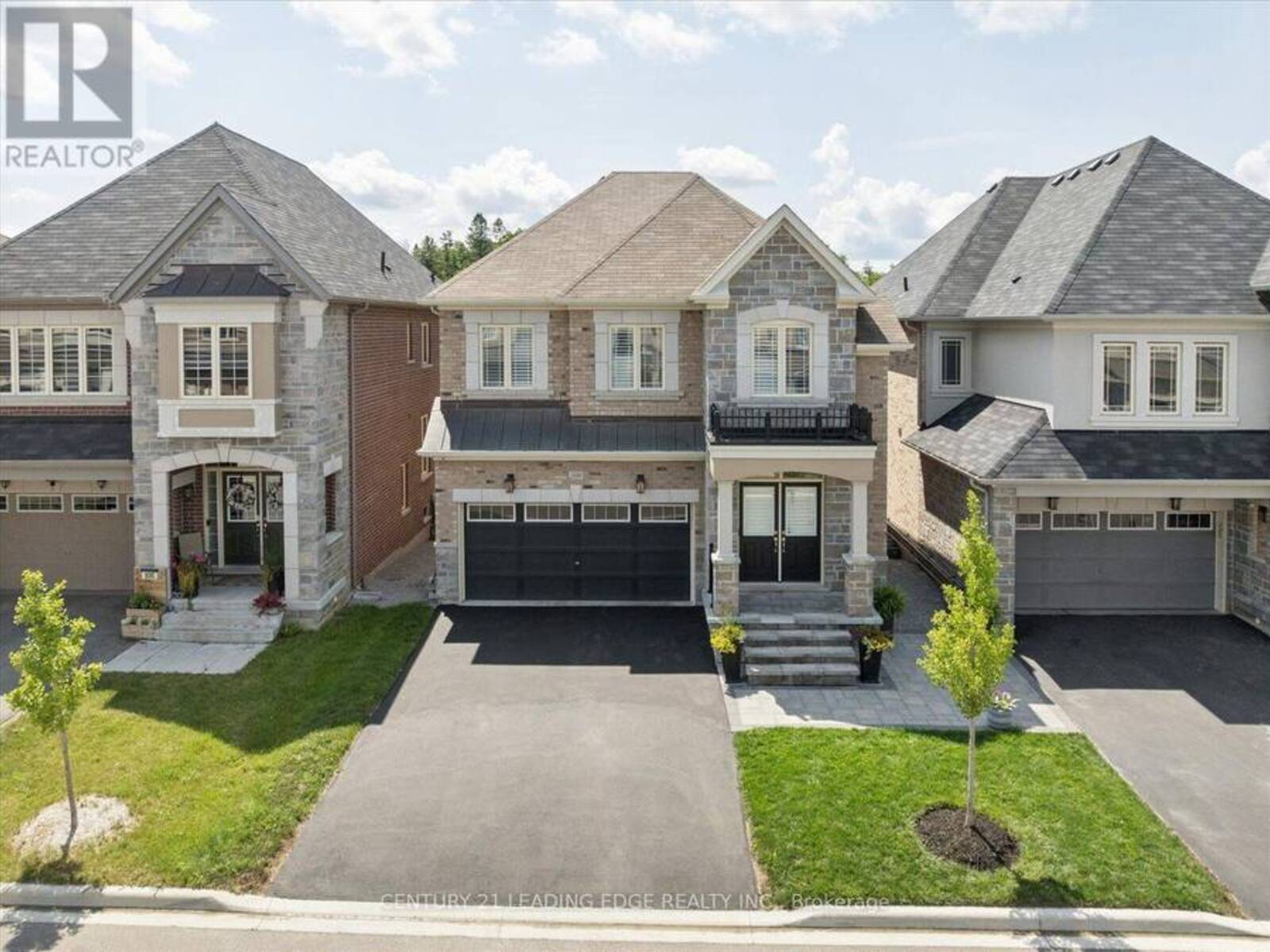 109 BEN SINCLAIR AVENUE, East Gwillimbury, Ontario L9N 0S3
