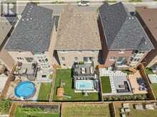 109 BEN SINCLAIR AVENUE | East Gwillimbury Ontario | Slide Image Two